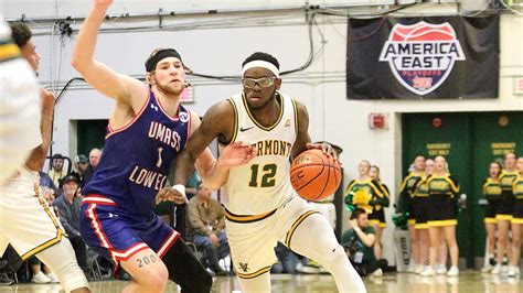 March Madness 2024 predictions: No. 4 Duke vs. No. 13 Vermont .